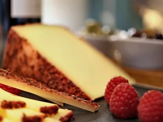Käseplatten und Geschenke